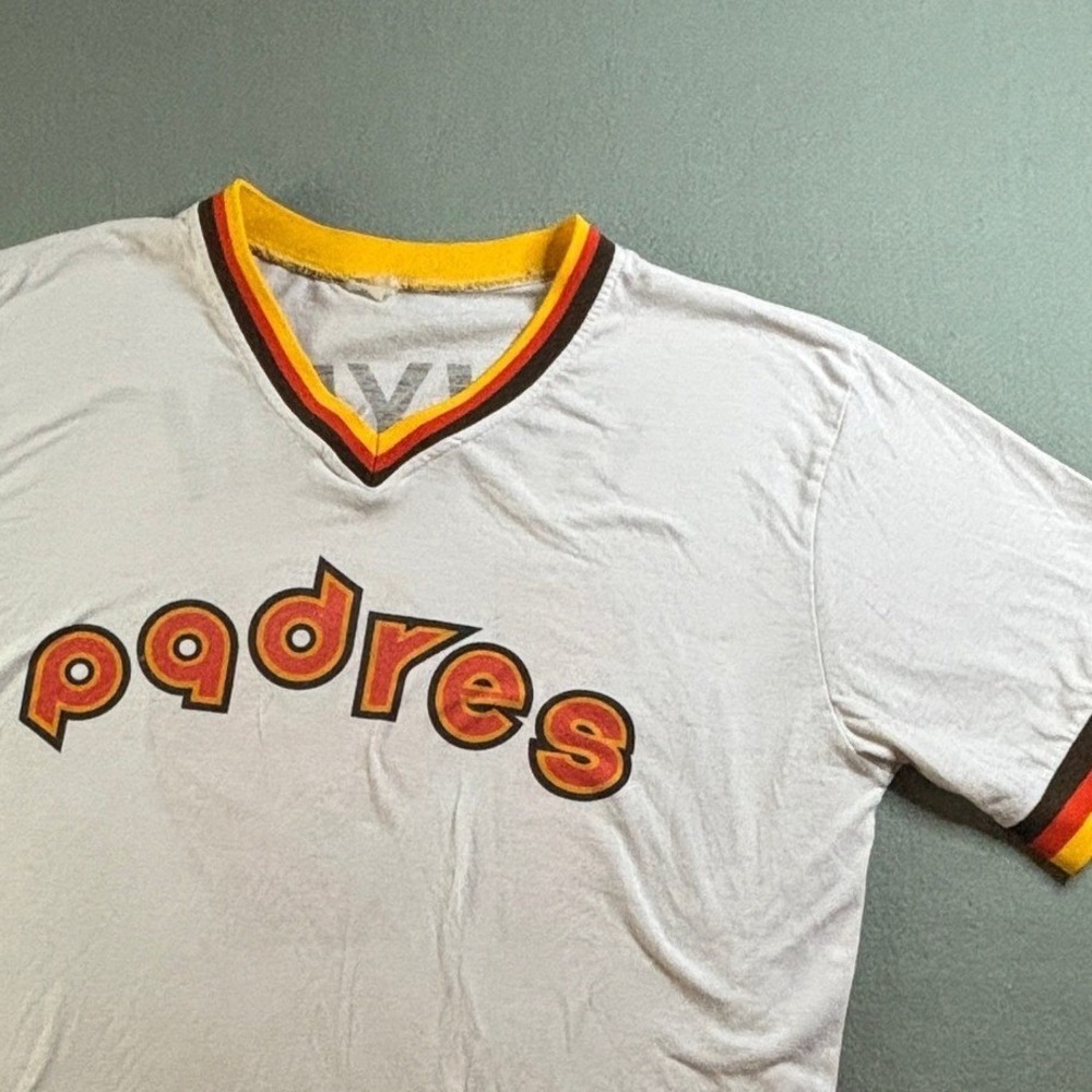 San Diego Padres Tony Gwynn 19 V Neck Jersey T Shirt Mens L ClickUp Giveaway 80s